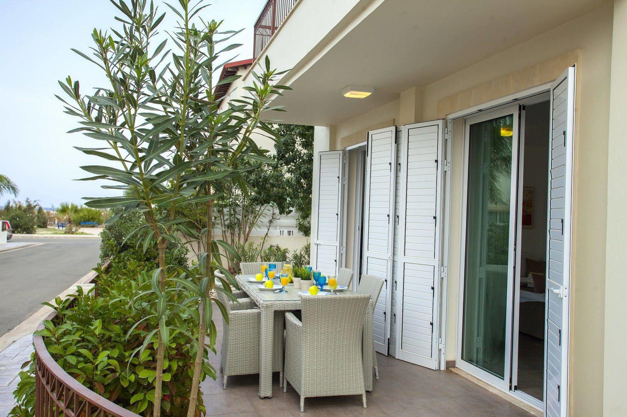 Villa Katerina Ayia Napa Bagian luar foto