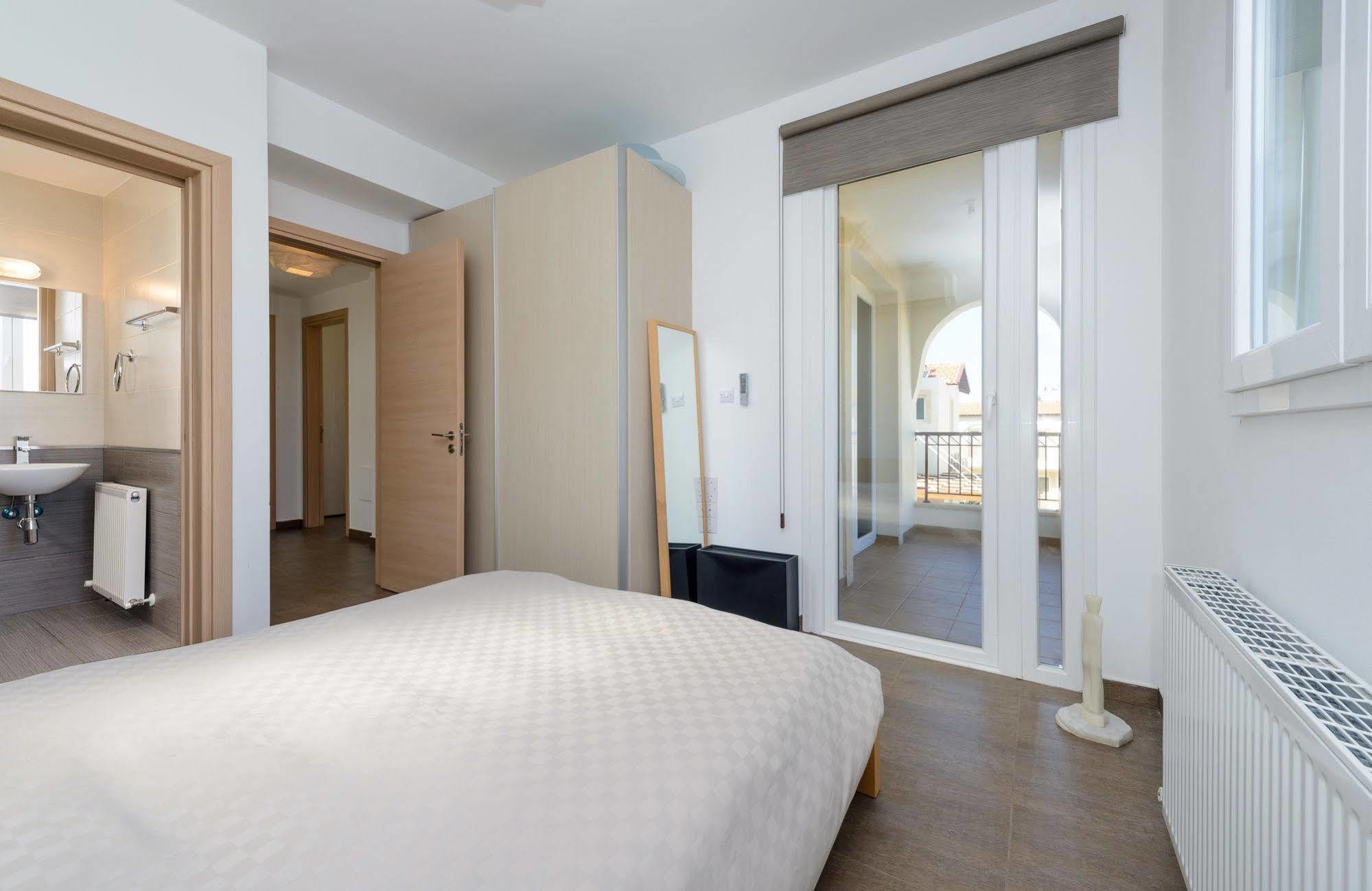Villa Katerina Ayia Napa Bagian luar foto