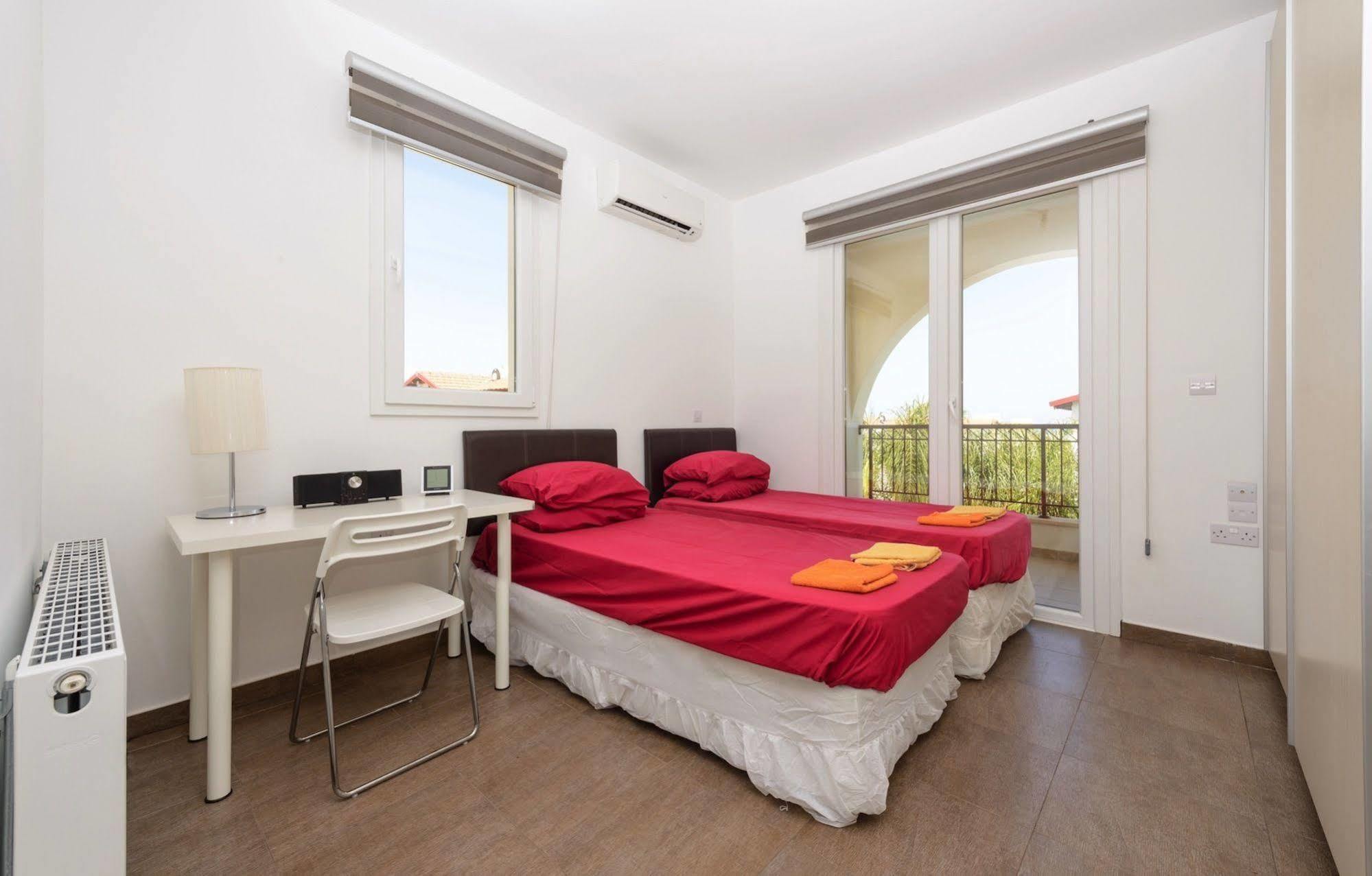 Villa Katerina Ayia Napa Bagian luar foto
